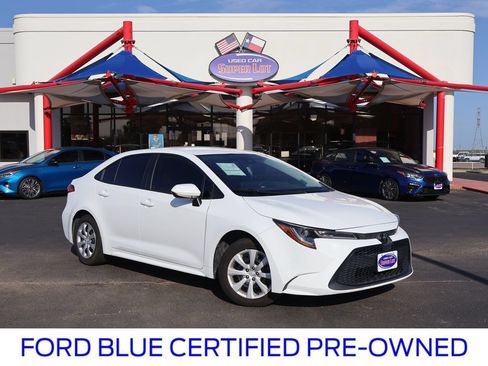 Used 2022 Toyota Corolla LE FWD image 1