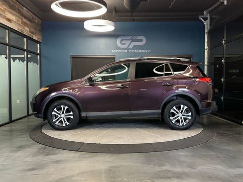 Used 2017 Toyota RAV4 LE w/ All Weather Liner Package AWD/4WD image 6
