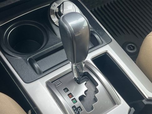 Used 2018 Toyota 4Runner SR5 image 21