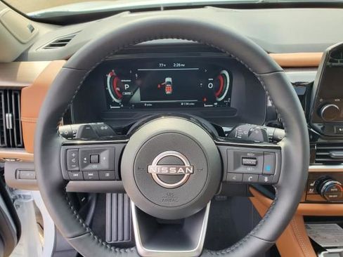 New 2025 Nissan Pathfinder Platinum w/ Cargo Package image 20