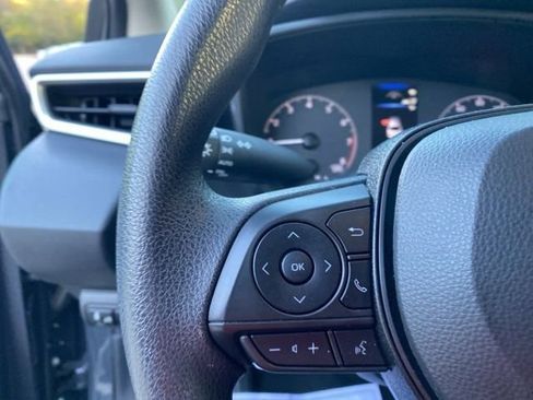 Used 2023 Toyota Corolla LE image 22