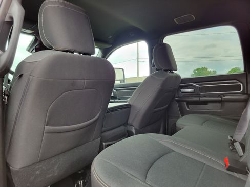 Used 2026 RAM 2500 Big Horn AWD/4WD image 20