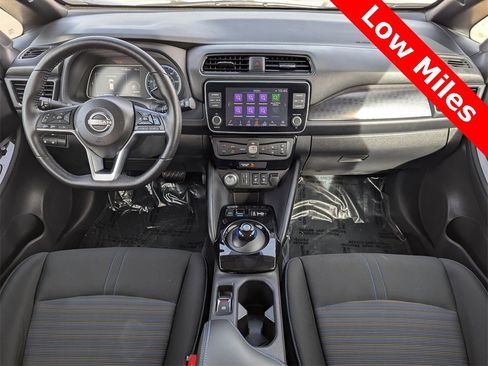 Used 2024 Nissan Leaf SV Plus image 13