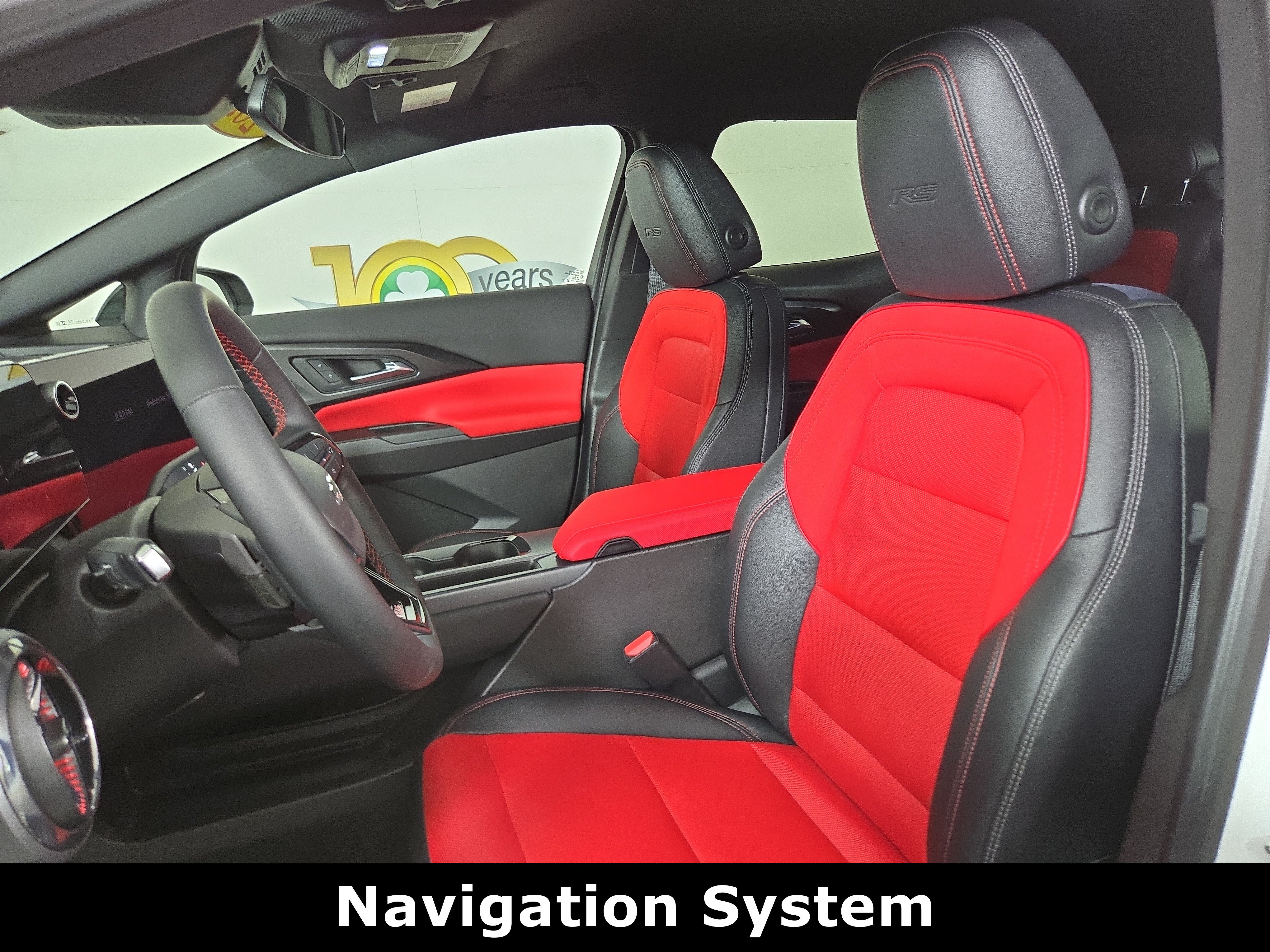 Certified 2024 Chevrolet Equinox EV RS FWD image 11