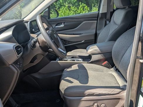 Used 2019 Hyundai Santa Fe SEL FWD image 12