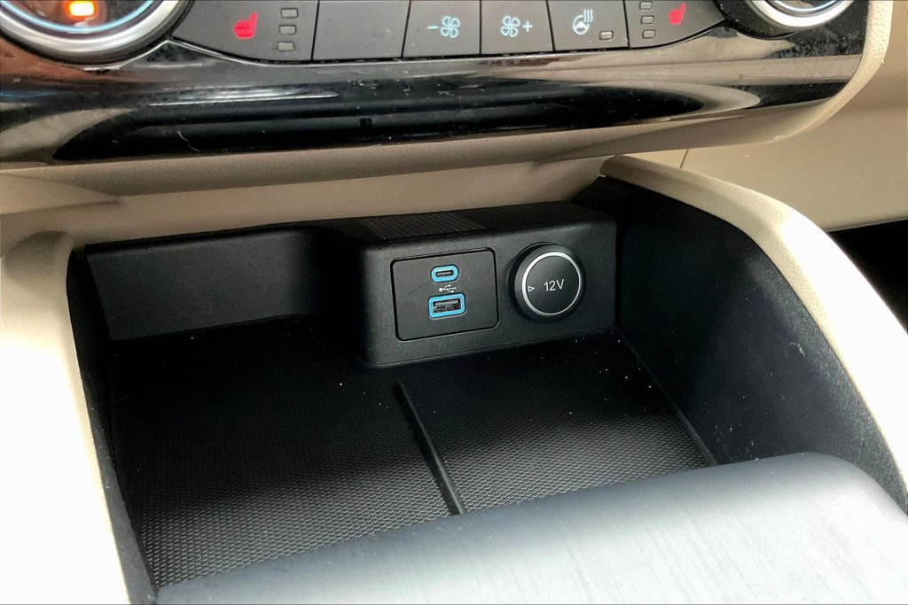 Used 2021 Ford Escape SEL AWD/4WD image 16