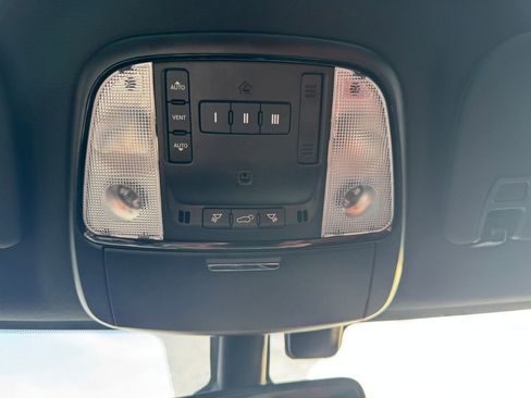 Used 2022 Dodge Durango SRT w/ Black Package image 27