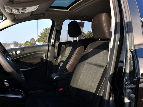 Used 2022 Ford EcoSport SE w/ SE Convenience Package image 13