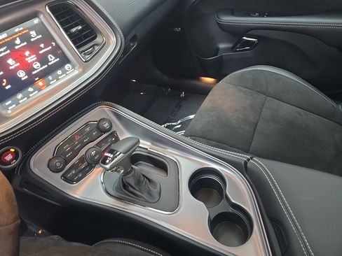 Used 2023 Dodge Challenger SRT Hellcat w/ Driver Convenience Group image 21