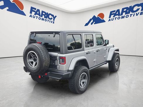 Used 2020 Jeep Wrangler Unlimited Sahara w/ Dual Top Group AWD/4WD image 5