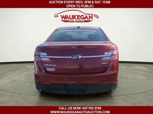 Used 2014 Ford Taurus SEL w/ Equipment Group 201A image 5