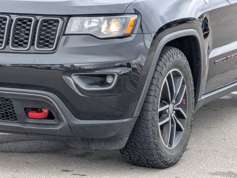 Used 2018 Jeep Grand Cherokee Trailhawk AWD/4WD image 10