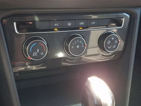 Used 2020 Volkswagen Tiguan S AWD/4WD image 15