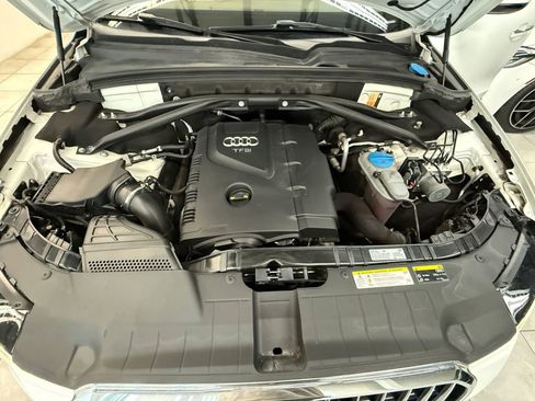 Used 2017 Audi Q5 2.0T Premium Plus w/ Technology Package image 39