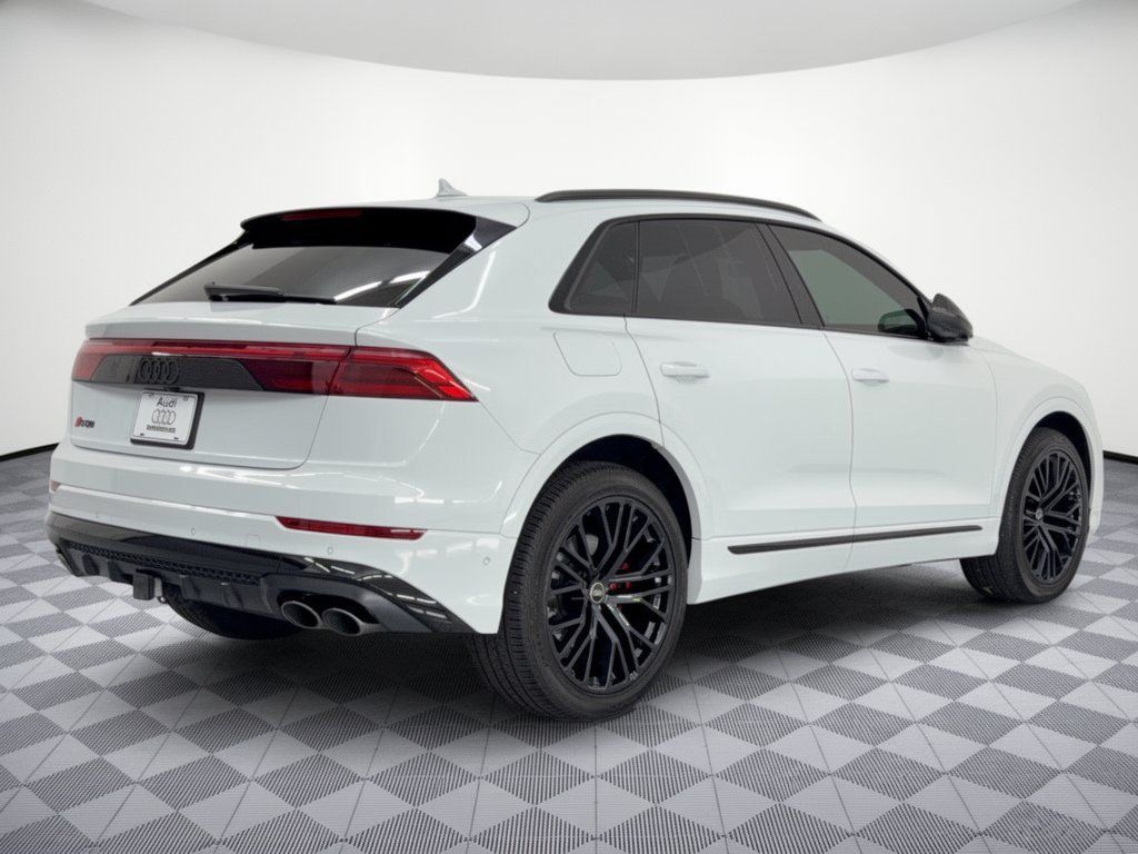Used 2026 Audi SQ8 Premium Plus AWD/4WD image 9