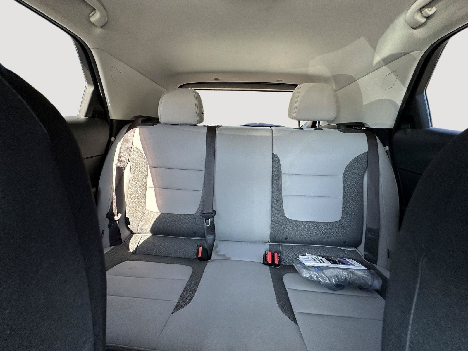 Used 2021 Chevrolet TrailBlazer LT FWD image 13