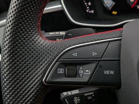 Certified 2025 Audi Q3 2.0T Premium Plus w/ Premium Plus Package image 12