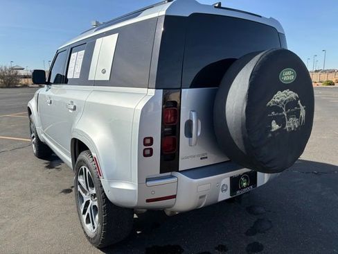 Used 2022 Land Rover Defender 110 XS Edition image 4