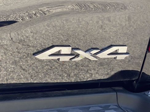 Used 2025 RAM 3500 Big Horn image 40