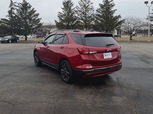 Used 2023 Chevrolet Equinox RS w/ LPO, Floor Liner Package image 7