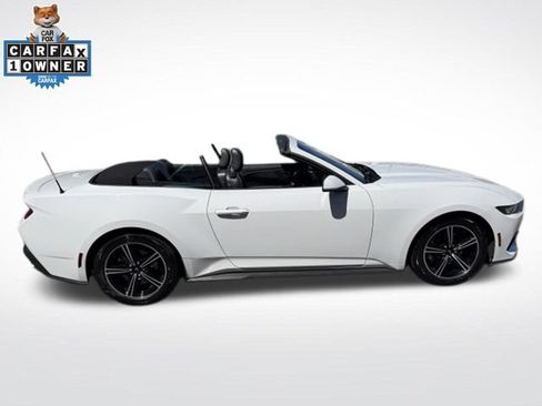 Used 2025 Ford Mustang Premium RWD image 11