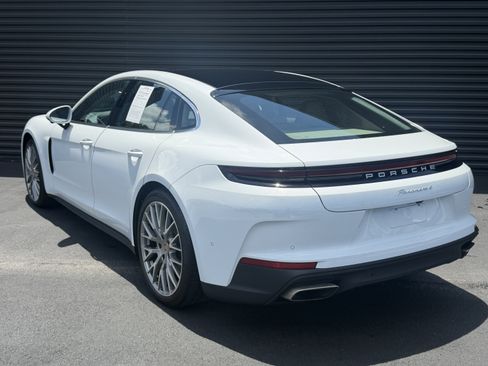 Certified 2024 Porsche Panamera 4 AWD/4WD image 3