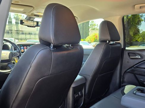 Used 2016 Chevrolet Colorado Z71 w/ Z71 Midnight Edition image 20