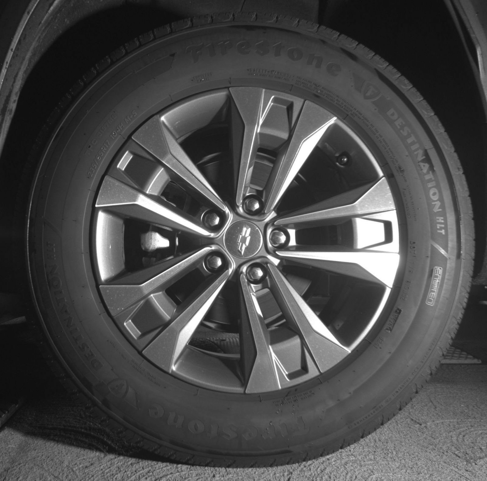 Used 2025 Chevrolet Equinox LT FWD image 19