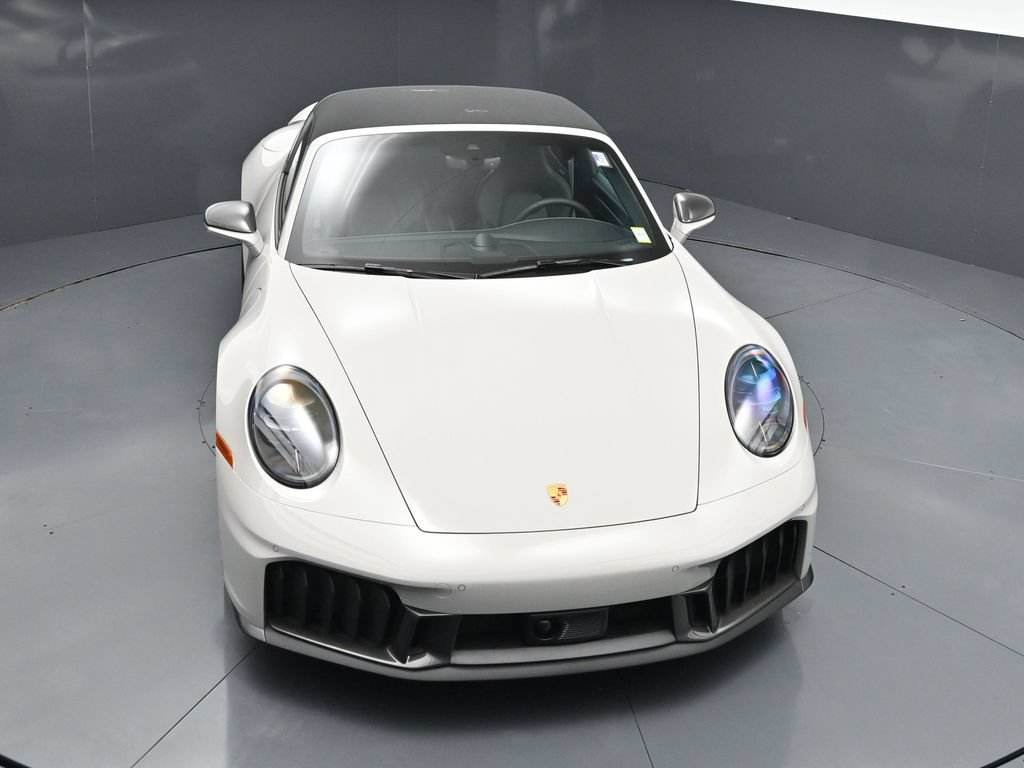 Certified 2026 Porsche 911 Targa 4 GTS AWD/4WD image 20