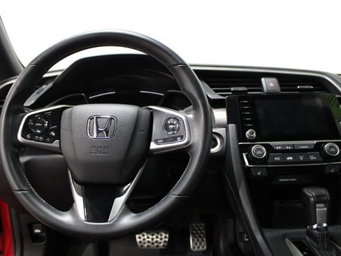Used 2020 Honda Civic Touring image 12
