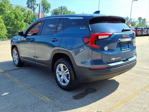 Used 2024 GMC Terrain SLE AWD/4WD image 5
