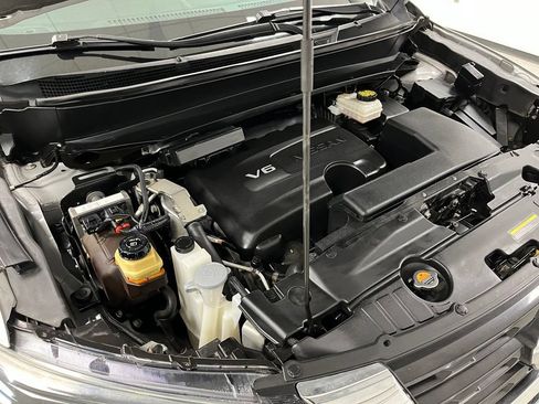 Used 2018 Nissan Pathfinder SV FWD image 63