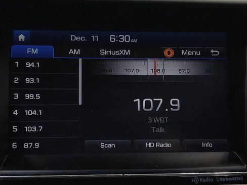 Used 2016 Hyundai Tucson Limited image 25