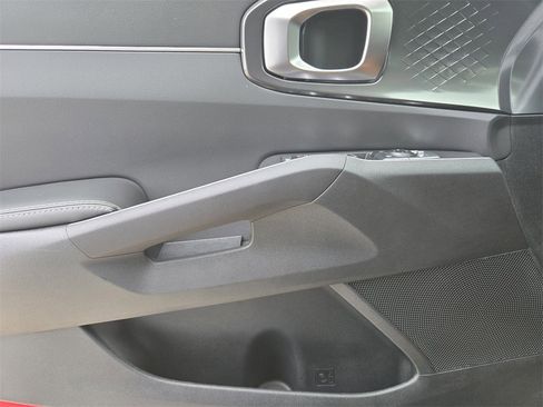 New 2026 Kia Sorento S w/ S Panoramic Sunroof Package image 16