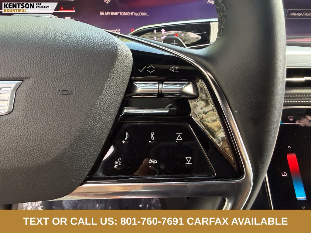 Used 2025 Cadillac Escalade ESV Sport w/ LPO, ONYX Package AWD/4WD image 16