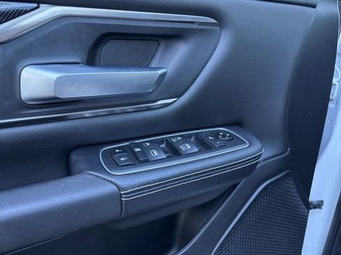 Used 2020 RAM 1500 Rebel image 24