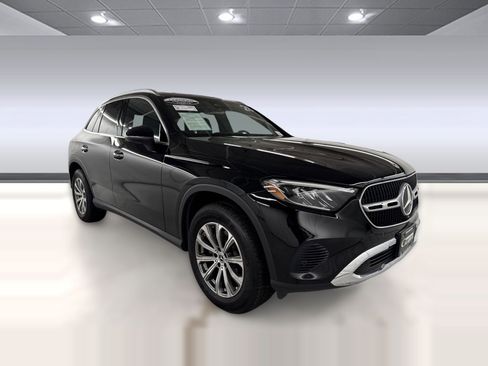 Certified 2026 Mercedes-Benz GLC 300 image 7