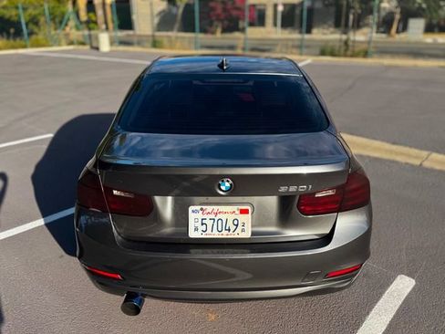 Used 2014 BMW 320i Sedan RWD image 13