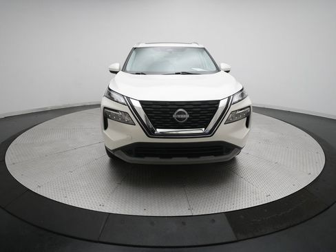 Certified 2023 Nissan Rogue SV w/ SV Premium B Package image 11