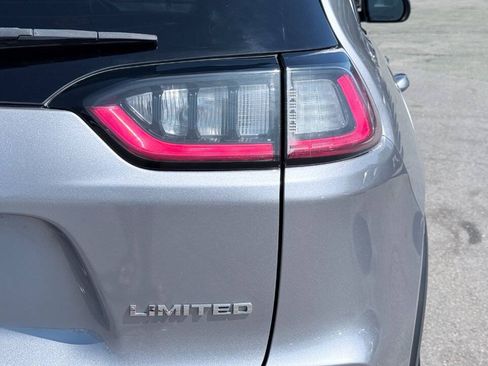 Used 2020 Jeep Cherokee Limited AWD/4WD image 15