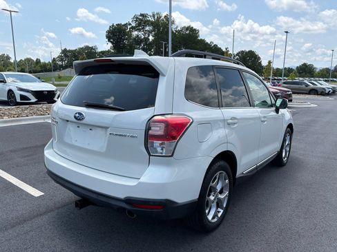 Used 2018 Subaru Forester 2.5i Touring AWD/4WD image 7