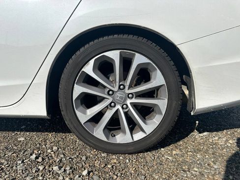 Used 2015 Honda Accord Sport image 5