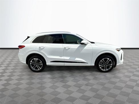 New 2026 Audi Q5 Premium AWD/4WD image 8