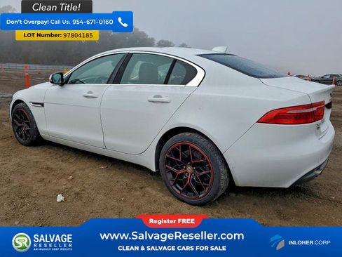 Used 2019 Jaguar XE Premium image 3
