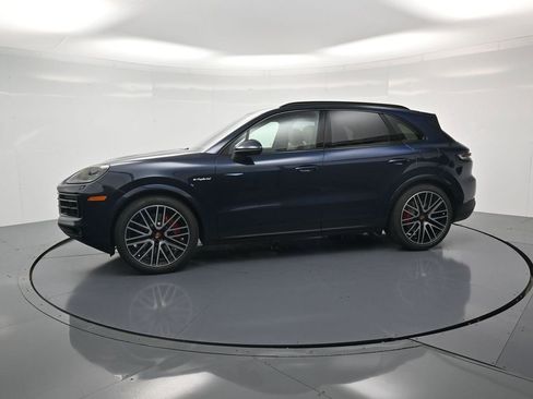 New 2026 Porsche Cayenne S AWD/4WD image 2