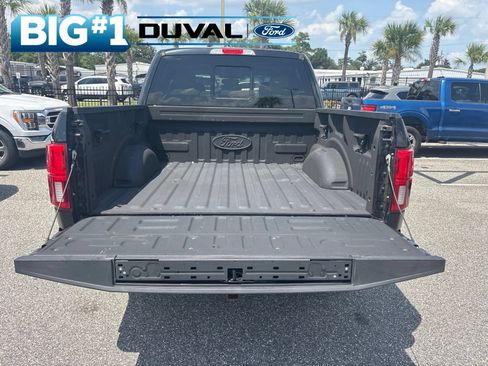 Used 2019 Ford F150 Lariat w/ Equipment Group 502A Luxury AWD/4WD image 7