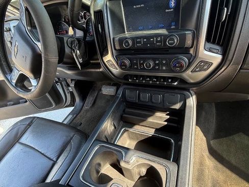 Used 2015 Chevrolet Silverado 2500 LTZ w/ Z71 Package, Off-Road AWD/4WD image 16