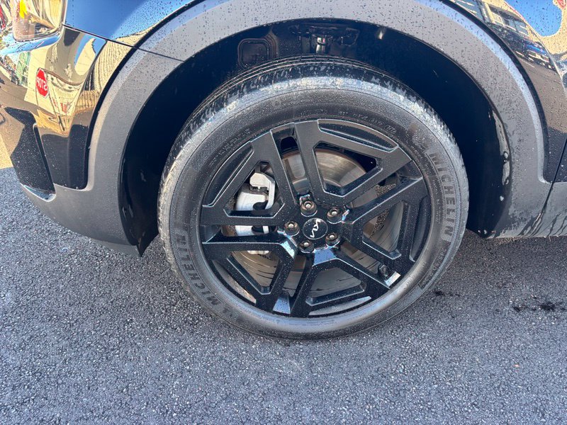 Certified 2024 Kia Telluride SX Prestige X-Line AWD/4WD image 16