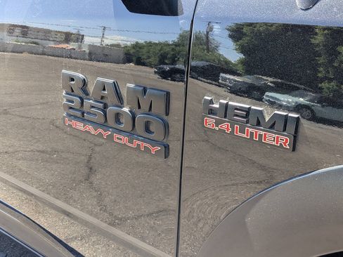 Used 2018 RAM 2500 Power Wagon w/ Luxury Group AWD/4WD image 11