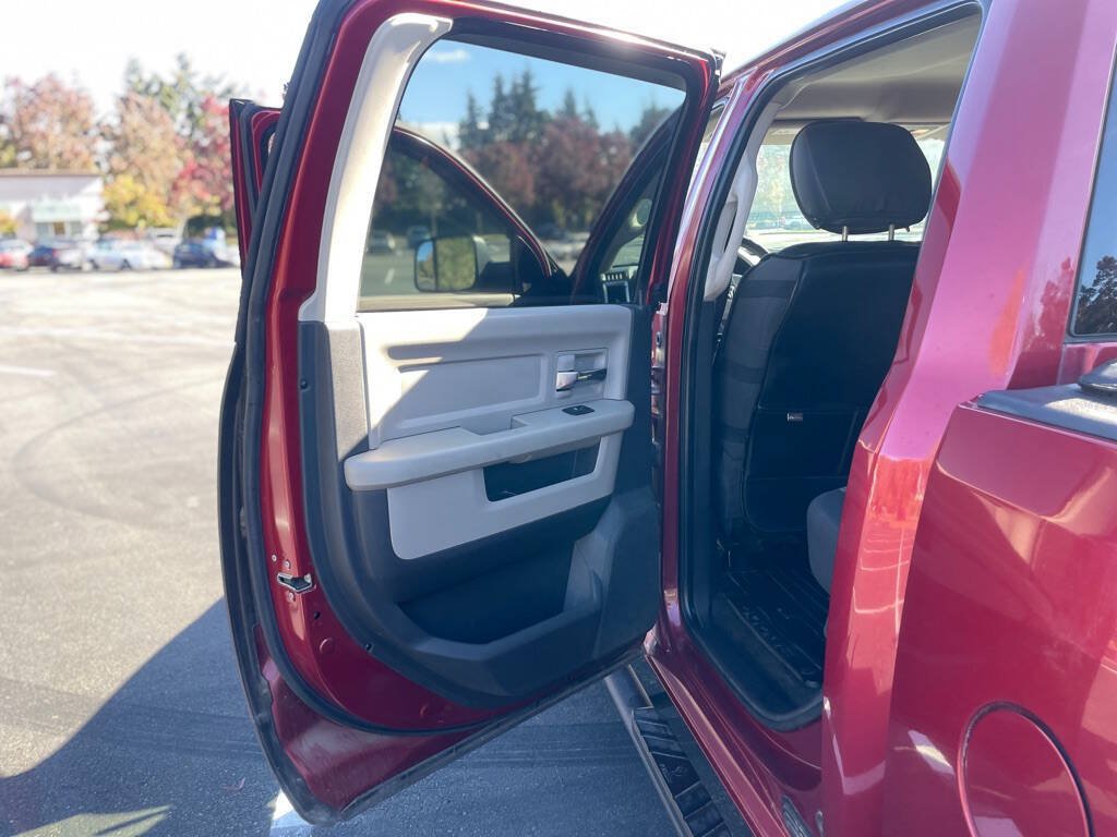 Used 2011 RAM 1500 Classic SLT AWD/4WD image 15